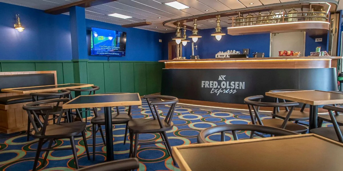 Sports Bar onboard the Buenavista Express